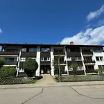 Zur Gluecklichen Gams - Ferienwohnung Mit Huettenvibes In Oberstdorf Fuer 1-8 Gaeste